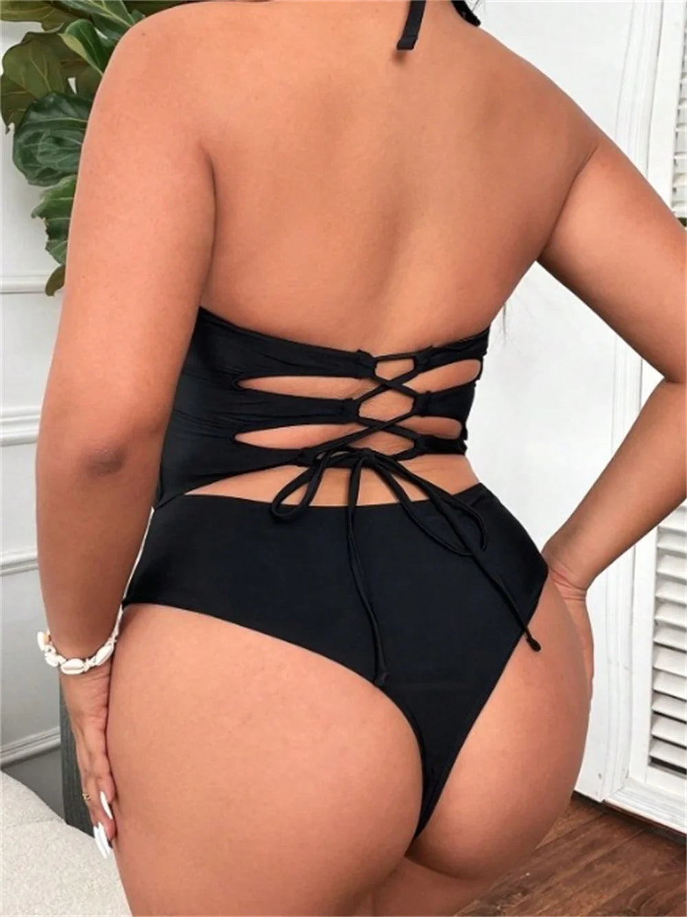 2024 new fashion women's beach beach holiday bikini one-piece triangular holloway lace-up swimsuit sexy plus size swimsuit woman